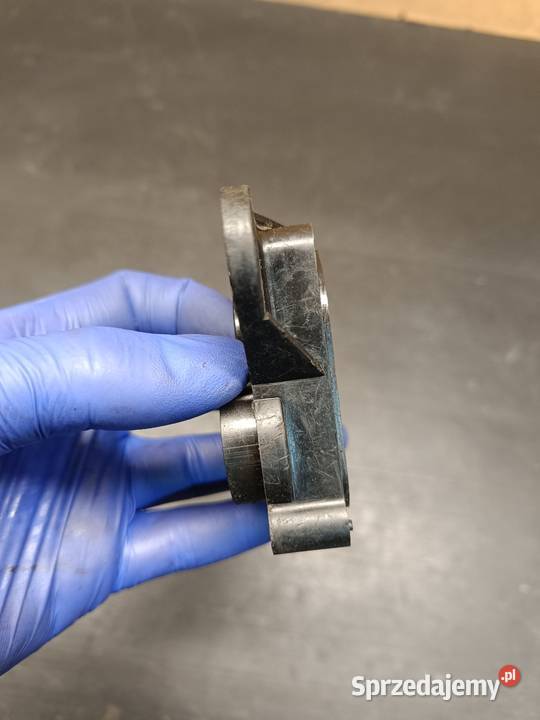 Obudowa korpus silniczek zaworu wydechowego 21 małopolskie Gołaczewy