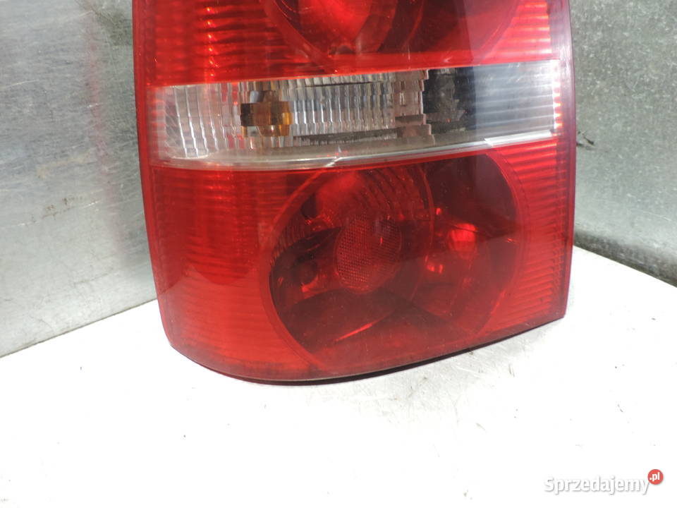 LAMPA LEWA TYLNA VW TOURAN I Nowy Sącz sprzedam