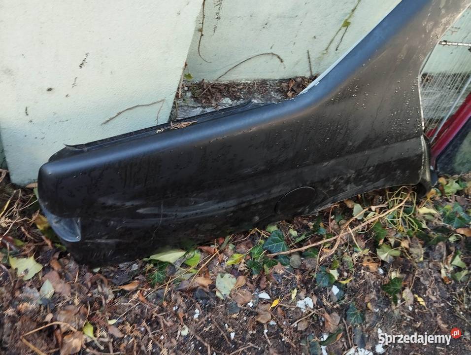 Błotniki tył alfa 164 Poznań