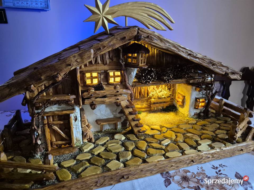 Duża szopka Bożonarodzeniowa z figurami Żywiec