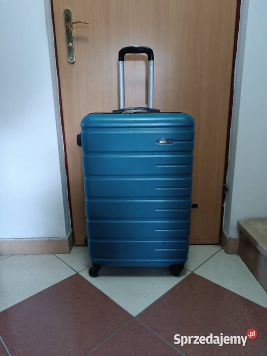 Walizki turystyczne podróżne Nowe świętokrzyskie sprzedam