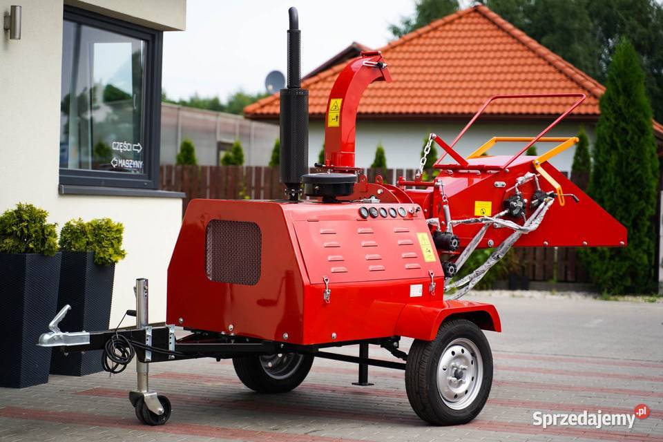 Rębak spalinowy tarczowy DWC40 HD 4FARMER 40 sprzedam