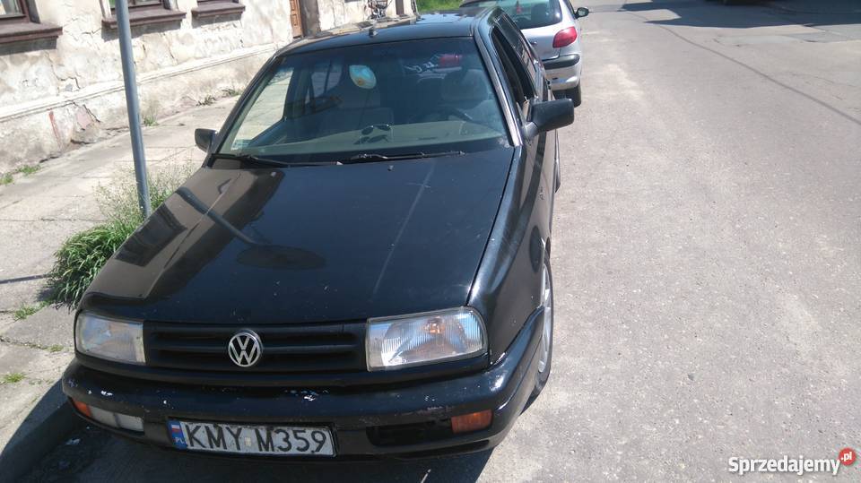 Volkswagen Vento Jetta USA bogate wyposażenie 20 welurowa tapicerka Dłutów sprzedam