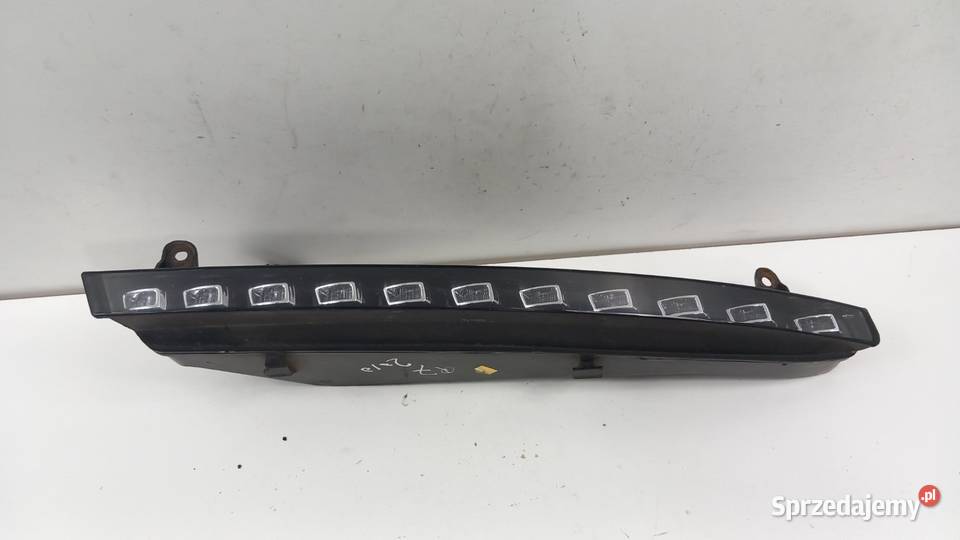 AUDI Q7 4L LED KIERUNKOWSKAZA ZDERZAK PRZÓD osobowe Zbierkowo