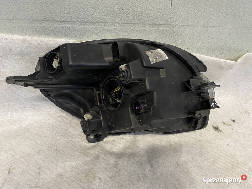 Lampa lewy przód Fiat 500L Jasienica