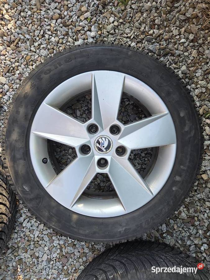 koła zimowe 16 Skoda Octavia III super stan Opony i felgi