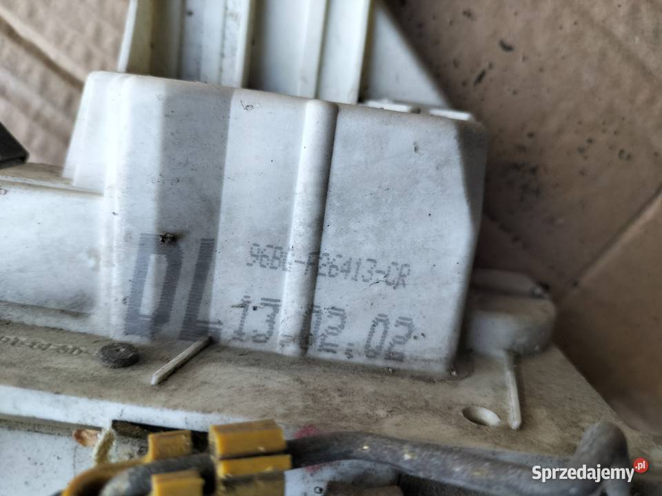 MONDEO MK2 ZAMEK DRZWI LEWY TYŁ TYLNY Kamień-Kolonia