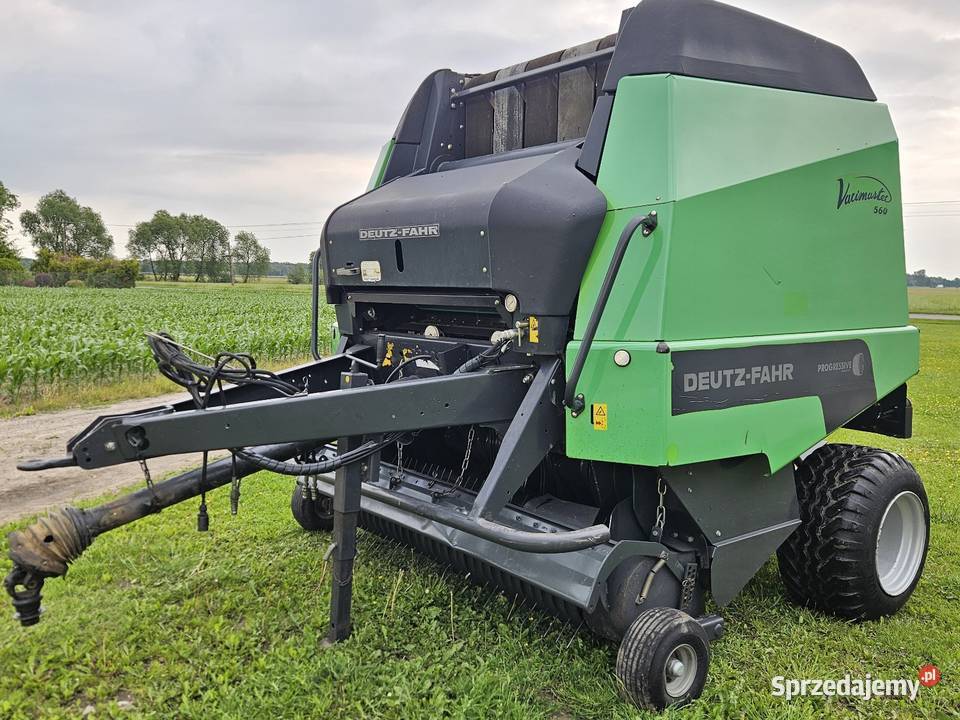Prasa DeutzFahr Varimaster 560 rotornożesiatka Stryków