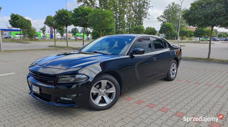 Dodge Charger 36 benzyna gaz elektryczne lusterka Gorzów Wielkopolski