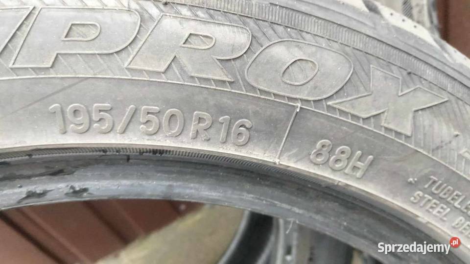 4 x Opony zimowe TOYO SNOWPROX 19550 R16 Zgierz