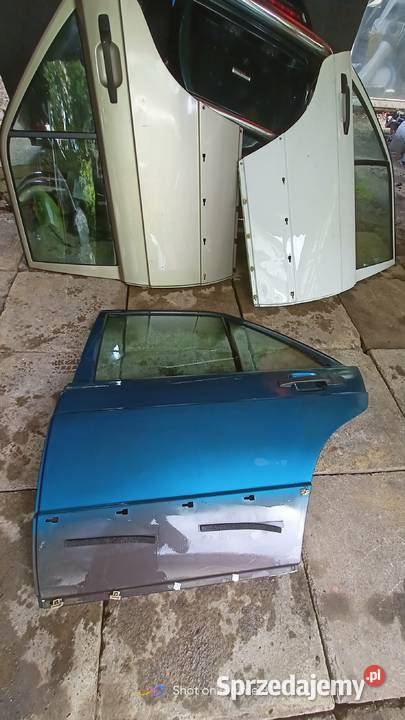 Mercedes 190 drzwi tylne lewe prawe W201 Karoseria świętokrzyskie Skarżysko-Kamienna