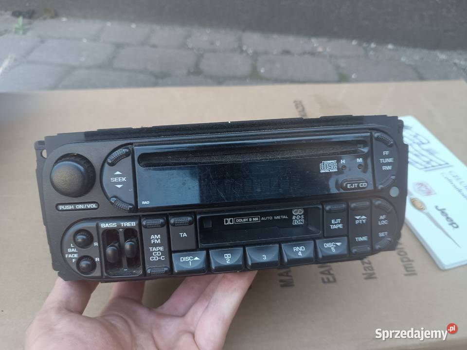 Radio PT Cruiser P05064385AE voyager używane Motoryzacja Częstochowa sprzedam