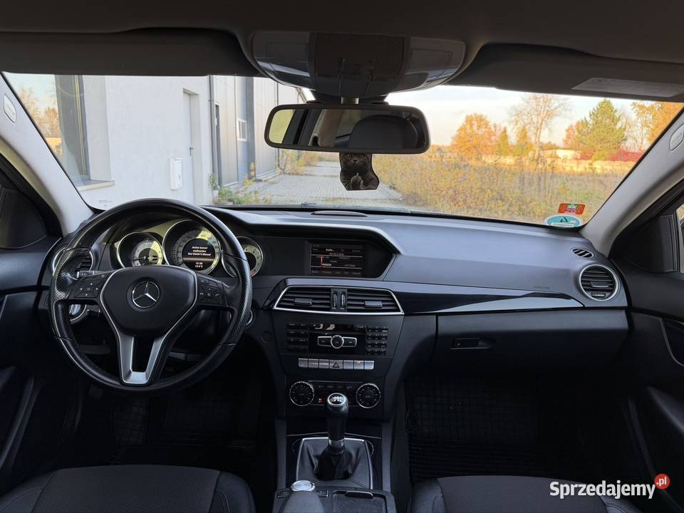 MercedesBenz C180 Coup 2012r polift światła przeciwmgielne 180 Łódź sprzedam