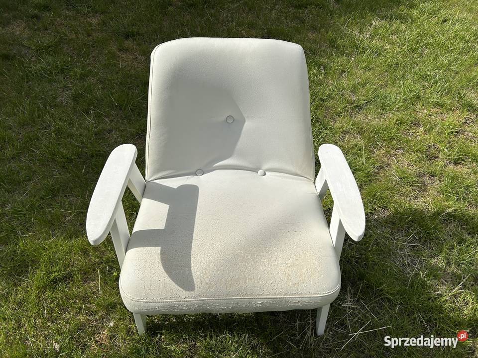 Fotel Chierowski 366 ikona lat 6070 PRL vintage Milanówek