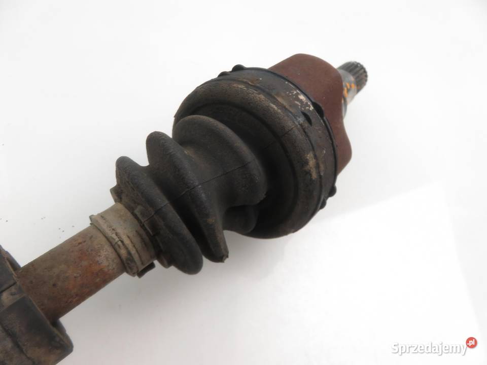 PÓŁOŚ LEWA PRZEDNIA FORD FIESTA MK6 16 TDCi sprzedam