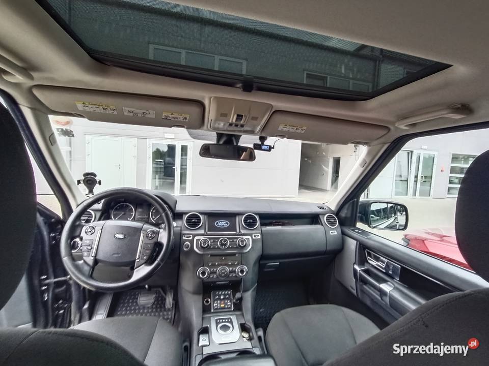 Land Rover Discovery IV 30 4