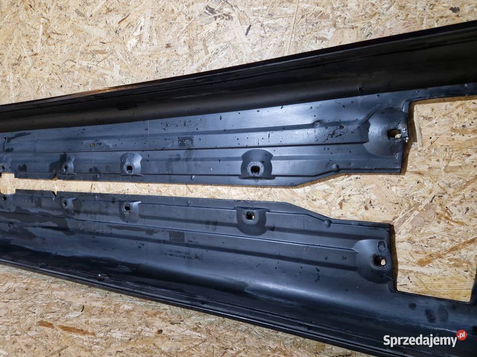 Listwy progowe BMW E 38 osobowe Części samochodowe Przemyśl