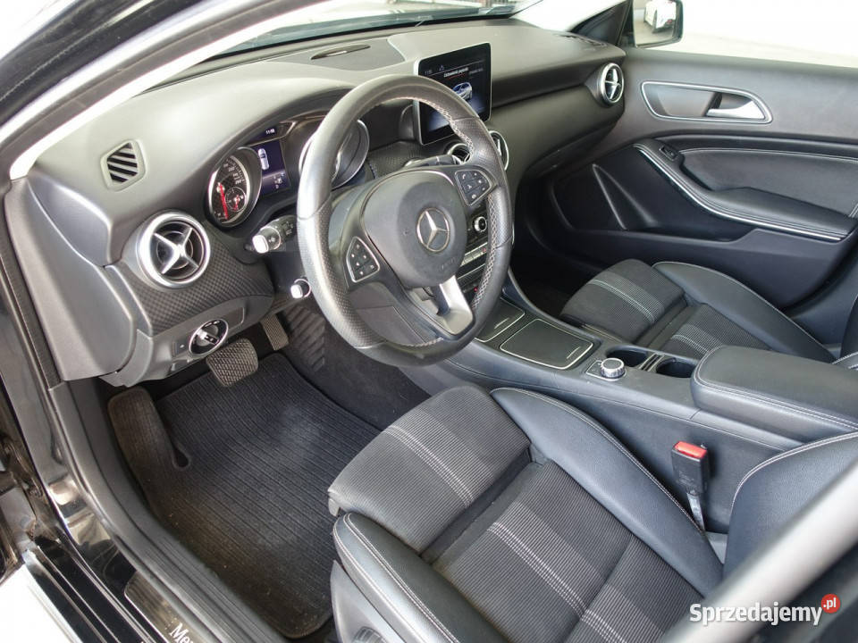 Mercedes A 180 16 Ben122AutomatSalon lakier metallic Lublin