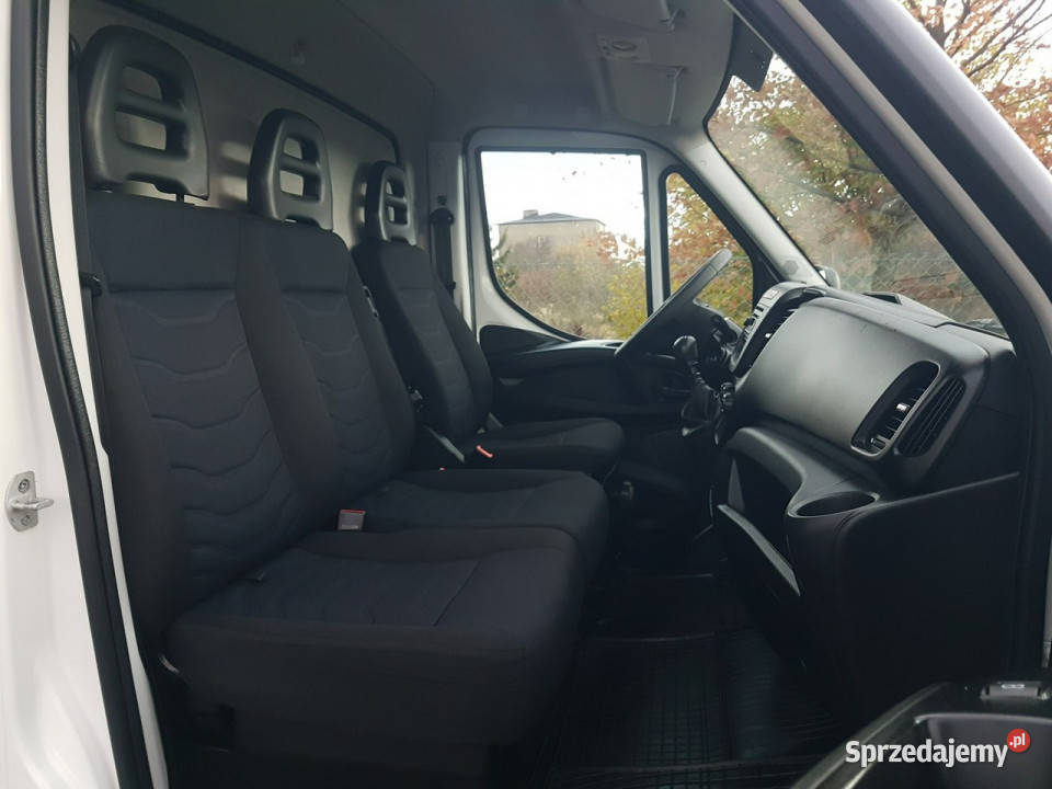 Iveco Daily 6EP CHŁODNIA MROŹNIA IZOTERMA elektryczne szyby śląskie Poręba sprzedam
