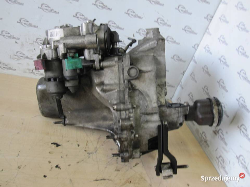 PEUGEOT 208 12 VTI HMZ HM01 82 skrzynia biegów Skrzynie biegów manualne Motoryzacja