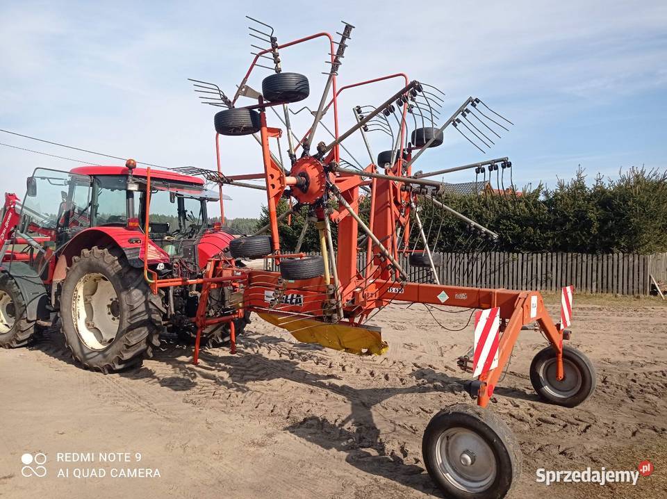 Zgrabiarka karuzelowa Fella ts 670 Zgrabiarki i przetrząsacze Dąbki