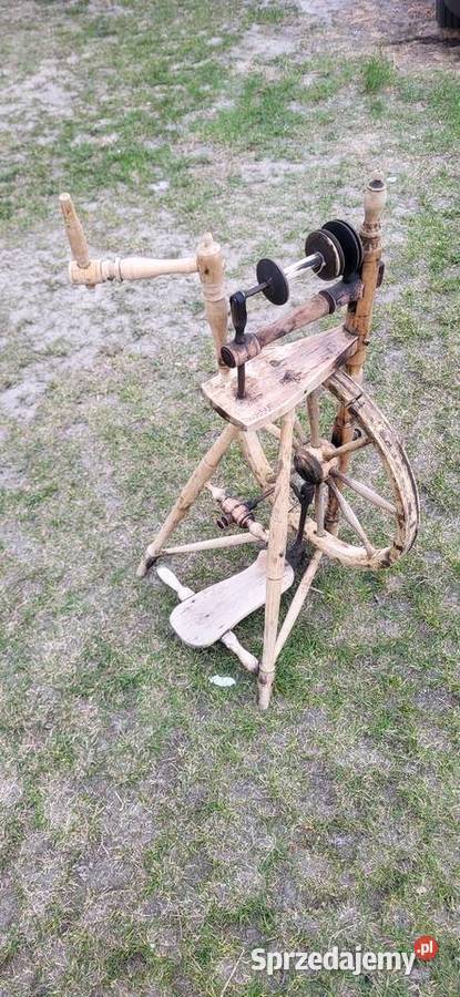 Kołowrotek do przędzenia wełny zabytek Antyki Narol