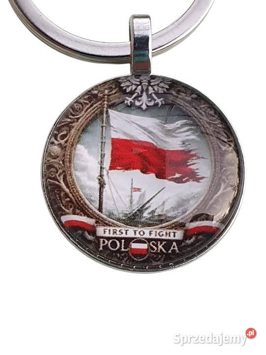 Brelok Patriotyczny First to Fight Polska do Pozostałe Cieszyn sprzedam