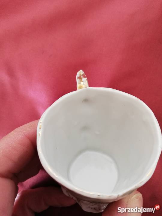 Stara porcelana filiżanka sygnowana Ropa