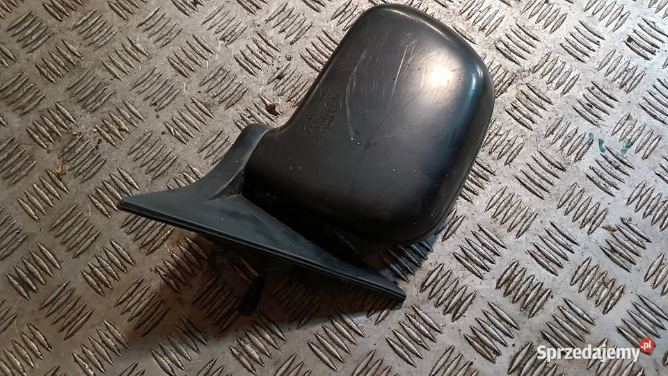 Daihatsu Feroza lusterko prawe manualne Wał-Ruda sprzedam