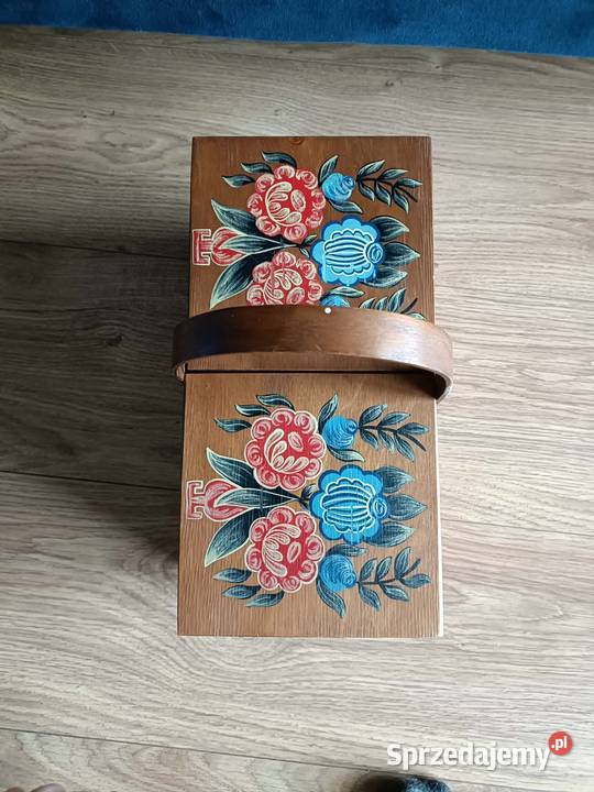Drewniany malowany niciak PRL DDR pudełko na Wrocław