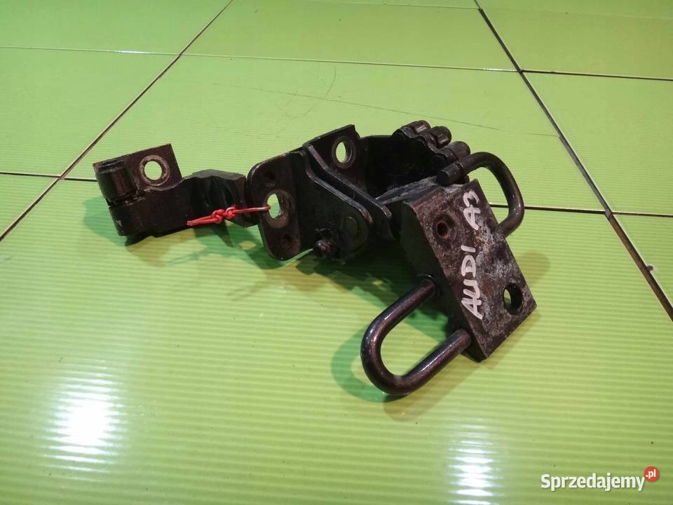 A3 8P LIFT 09r CABRIO zawiasy drzwi prawe przod Części samochodowe Suków sprzedam