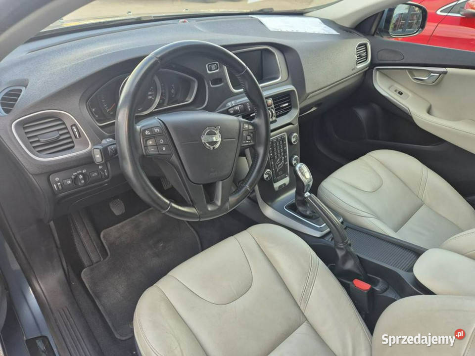 Volvo V40 20D 5cylindrów D3 150 Zarejestrowane ASR (kontrola trakcji) kujawsko-pomorskie Gniewkowo sprzedam