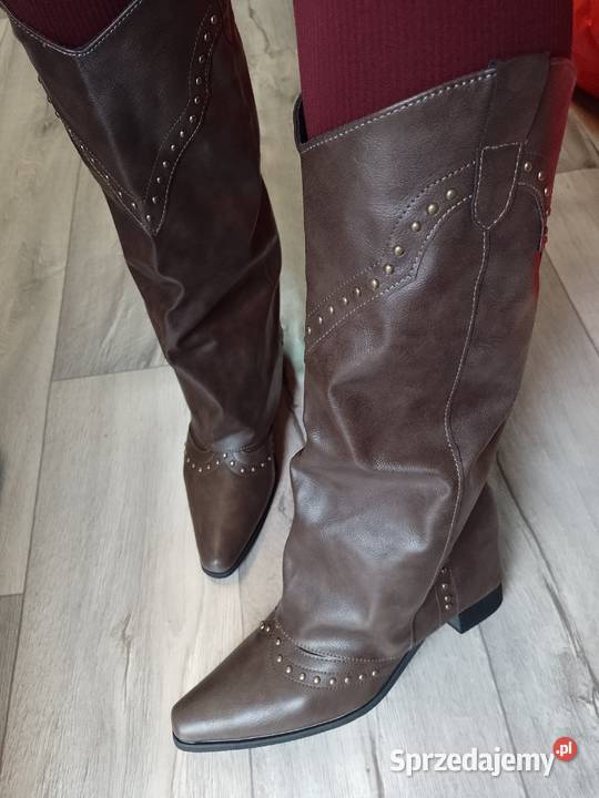 4142 Bogato zdobione Kozaki kowbojki wieczorowe Kraków