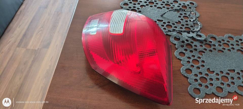 Lampa tył prawa Skoda Fabia 2 hatchback dolnośląskie Lubin sprzedam