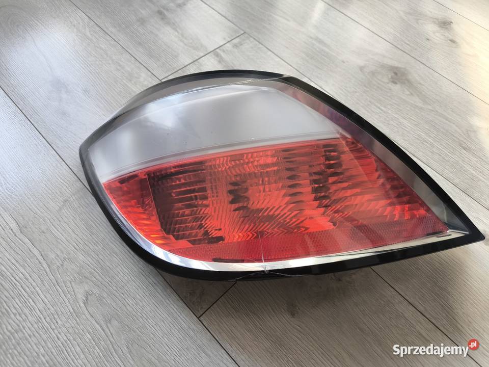 Lampa tylna Opel Astra h hb lewa Włocławek