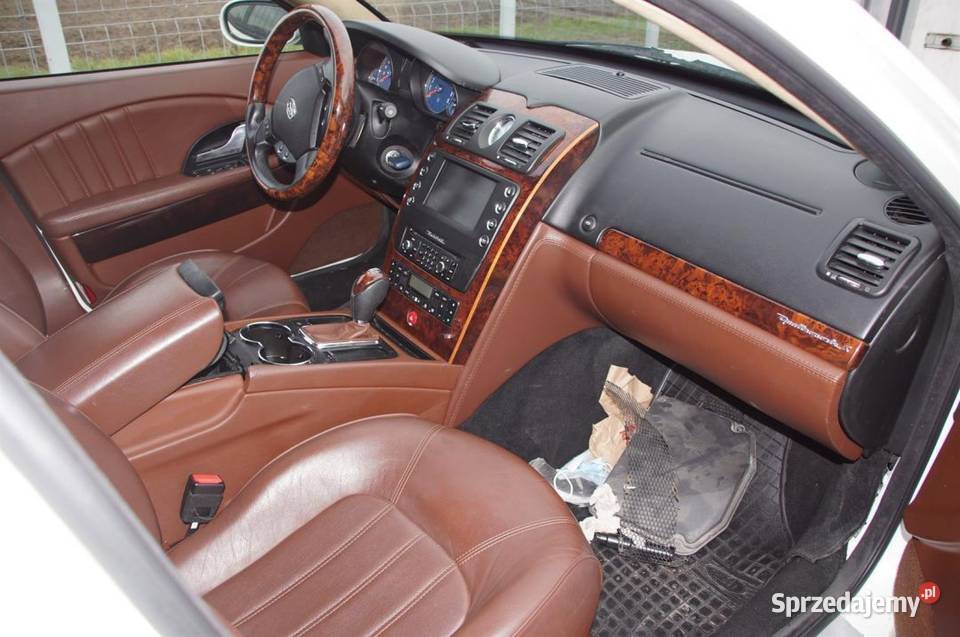 FOTELE KANAPY MASERATI QUATTROPORTE LIFT BOCZKI Motoryzacja Lipno