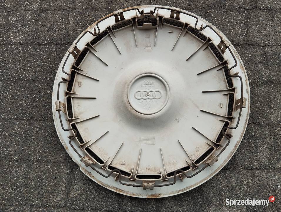 Kołpak Audi 15 4A0601147 pojedyncza sztuka B4 80