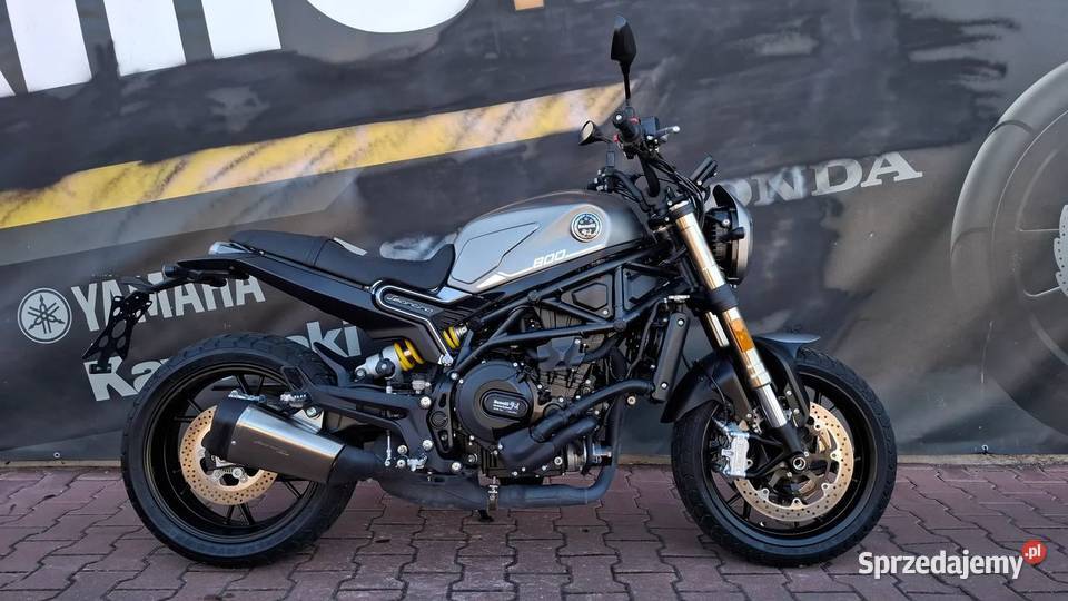 Benelli Leoncino 800 2022 Benelli