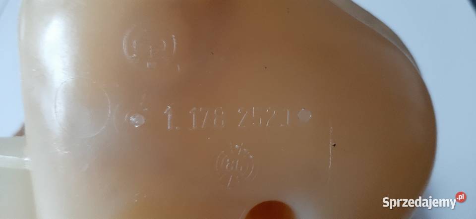 Zbiorniczek wyrównawczy do BMW E28 Układ chłodzenia Mińsk Mazowiecki sprzedam