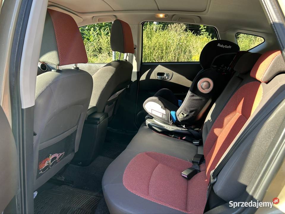 Nissan Qashqai 2007r 16 Benzyna 115 podgrzewane fotele Miechów