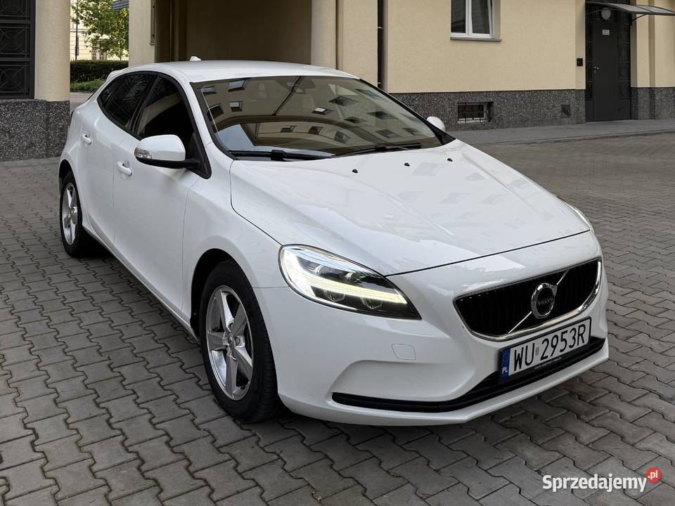 Volvo V40 T3 152 Automat 88k LED tempomat Warszawa