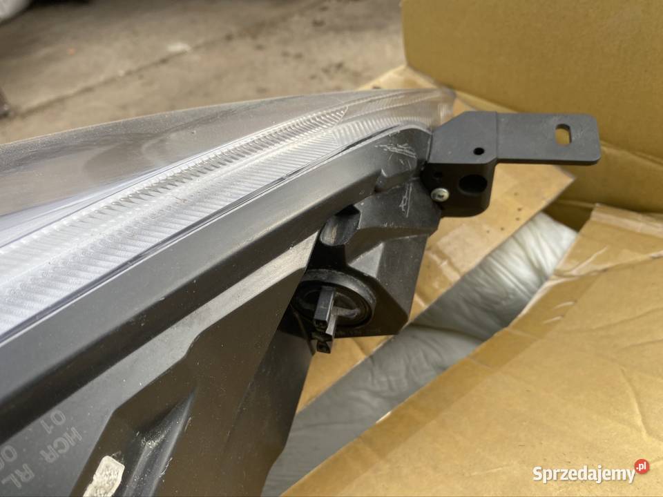 Lampy przód fiesta mk8 LP Rok produkcji 2018 Wysokie Mazowieckie sprzedam