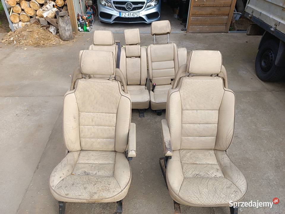 Fotele Skóra 7 osób Land Rover Discovery 2 II Rurzyca