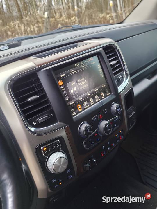 Dodge Ram 1500 2016 57 hemi Laramie 4x4 pickup Rok produkcji 2016 Gliwice