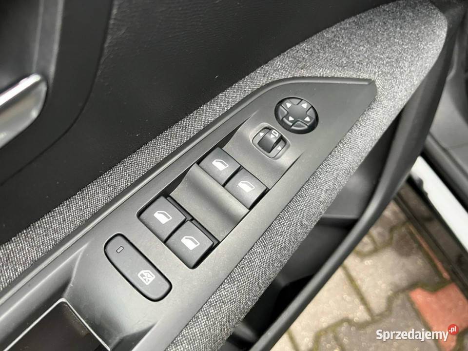 Peugeot 3008 Kamera cofania Czujniki parkowania czujnik deszczu Lipówki