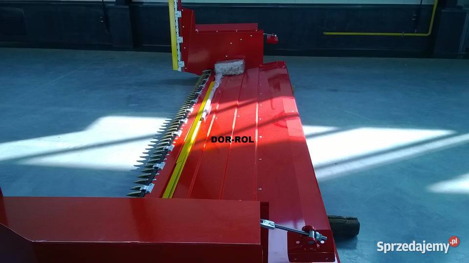 PRODUCENT Najazdowoprogowy stół do rzepaku BIZON