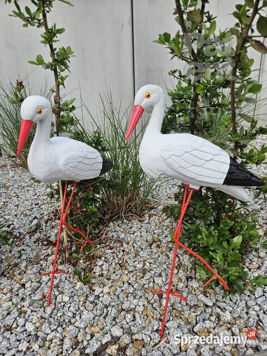 Figurki bocian bociek do ogrodu dekoracja