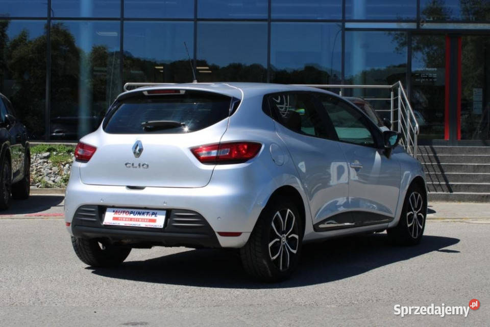 Renault Clio 2020r Carplay Tempomat NAVI FV23 nieuszkodzony Clio sprzedam