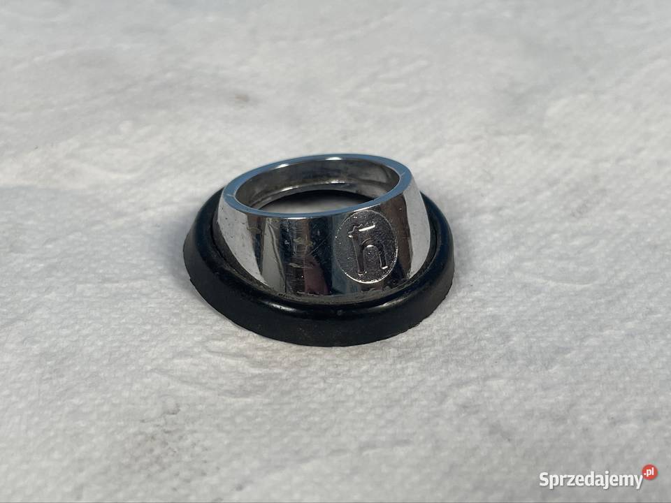 przelotka anteny uszczelka 197785 MERCEDESBenz Gdańsk