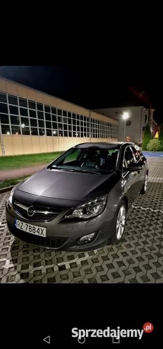 Opel Astra J Sports Touring 16 Turbo Cosmo Kombi Astra sprzedam